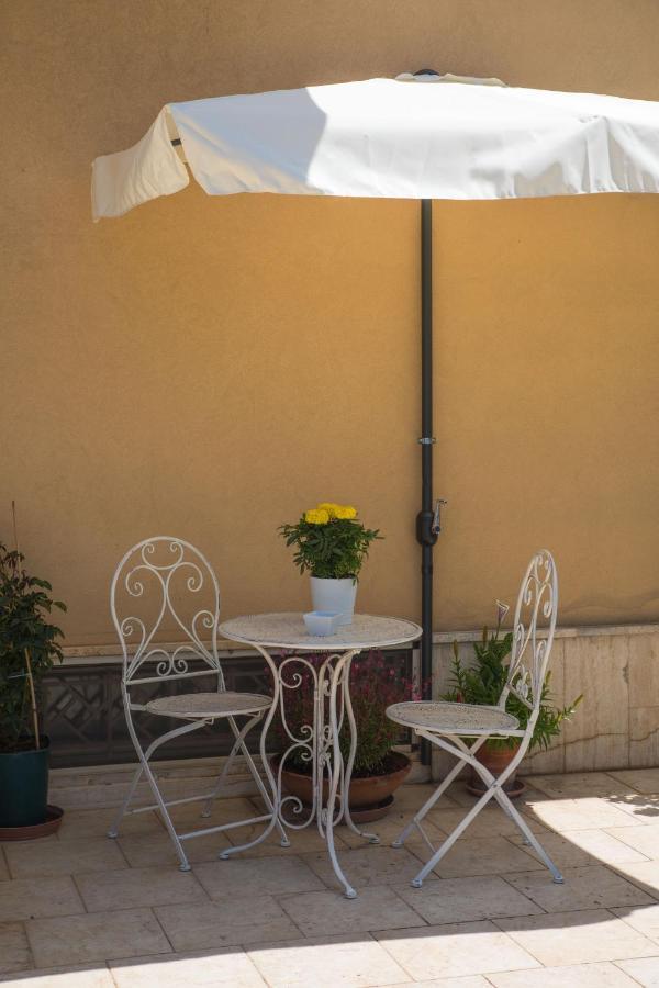 Di Fiore In Fiore Lt Conversano Zewnętrze zdjęcie